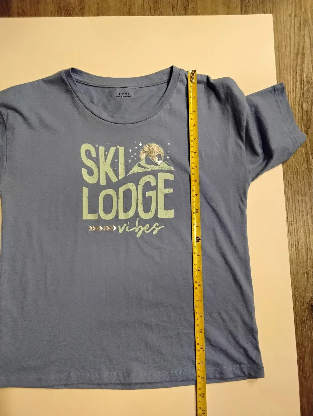 Kids Blue 'Ski Lodge Vibes' Graphic Tee